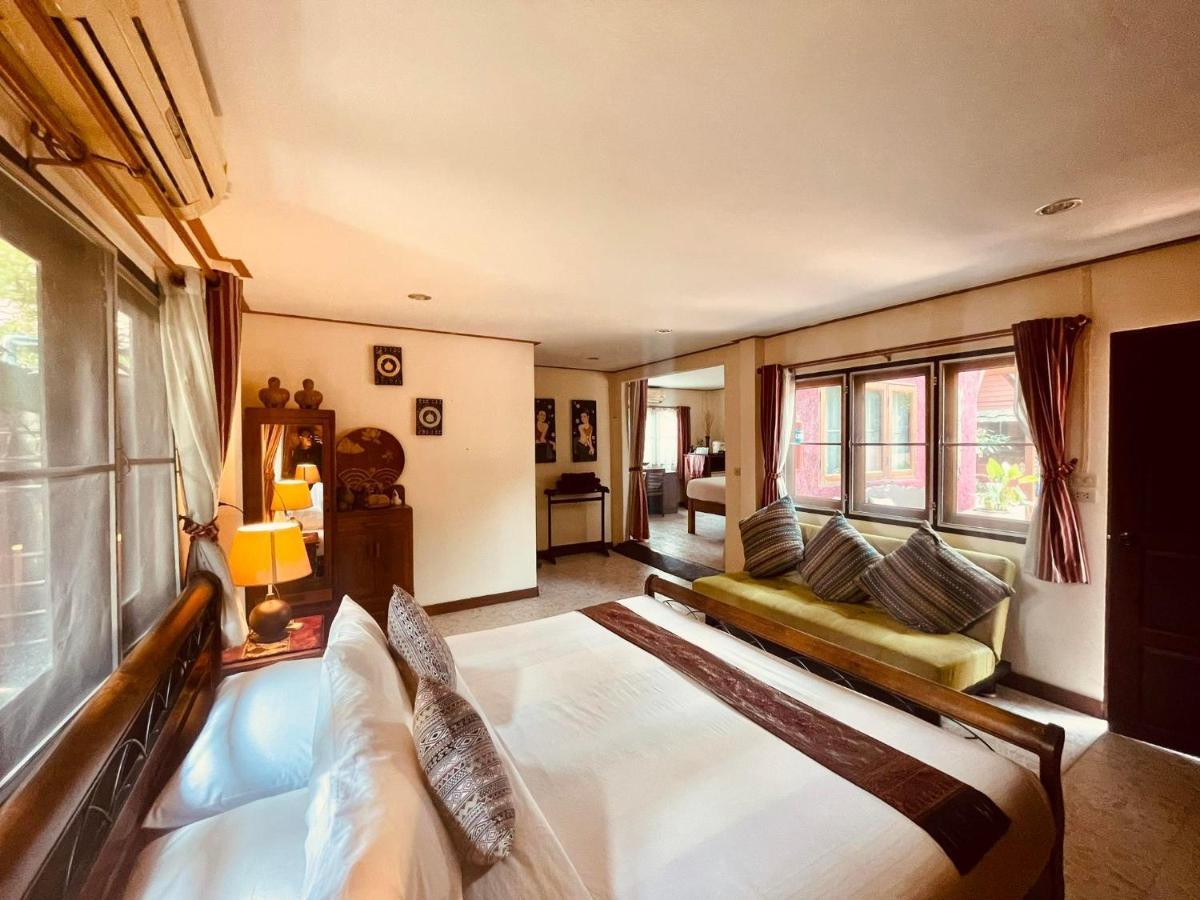 Joy's House & Tour 2* Chiang Mai