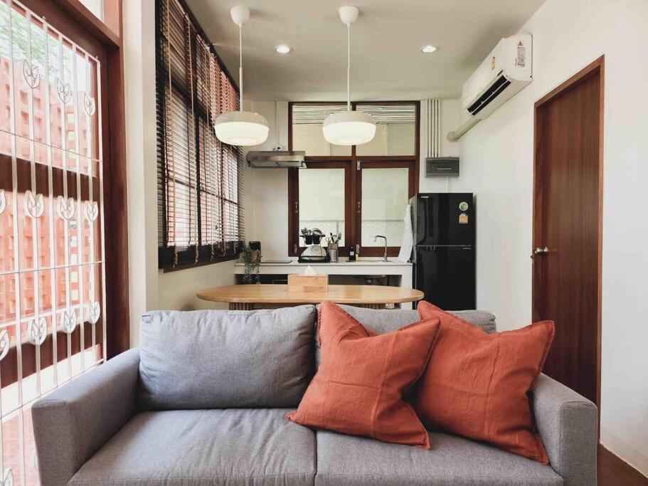 Ray's Home,3br With Front Yard,walkable To Nimman Casa de férias *
