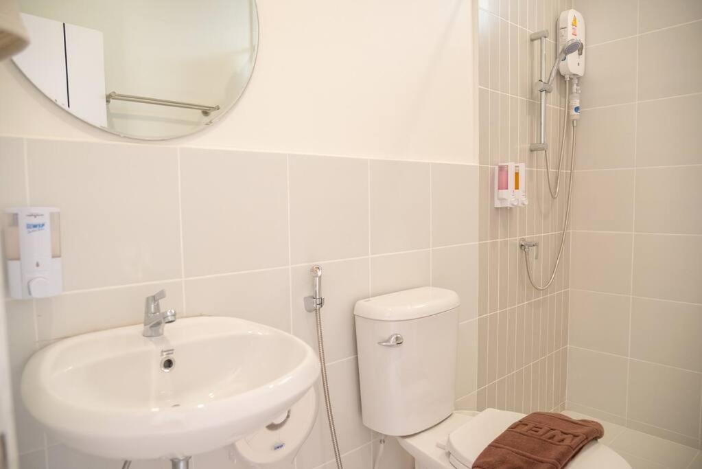 Ray's Home,3br With Front Yard,walkable To Nimman Chiang Mai