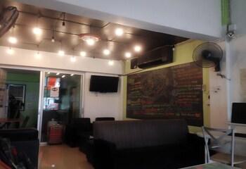 Smile Capsule Hostel *