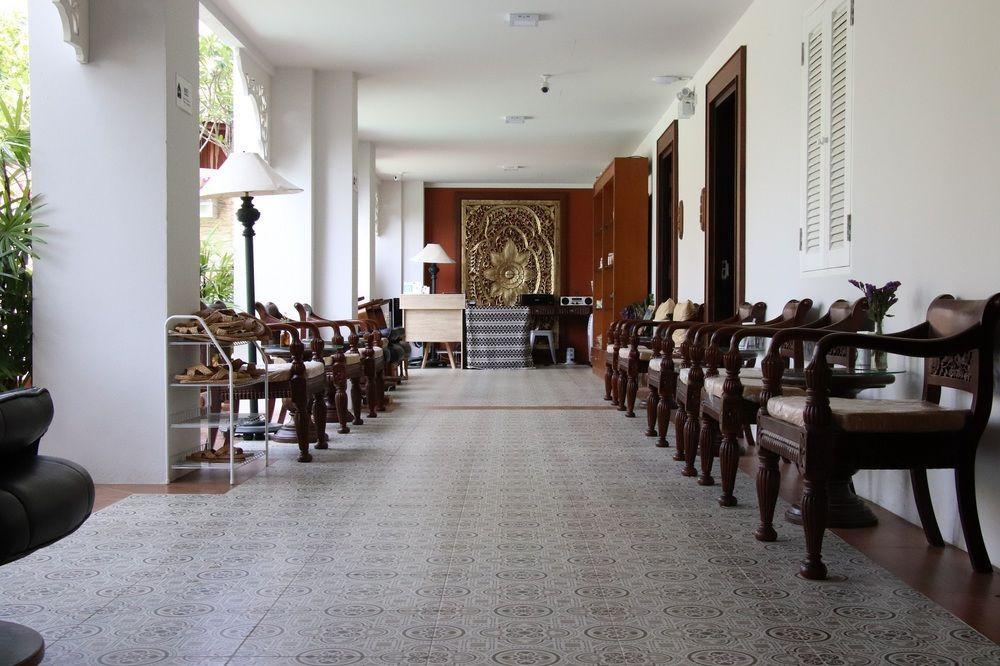 White Boutique And Hotel 4*