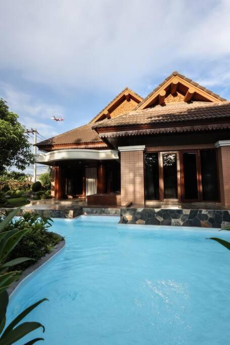 Chamber' 64 Private Pool Villa