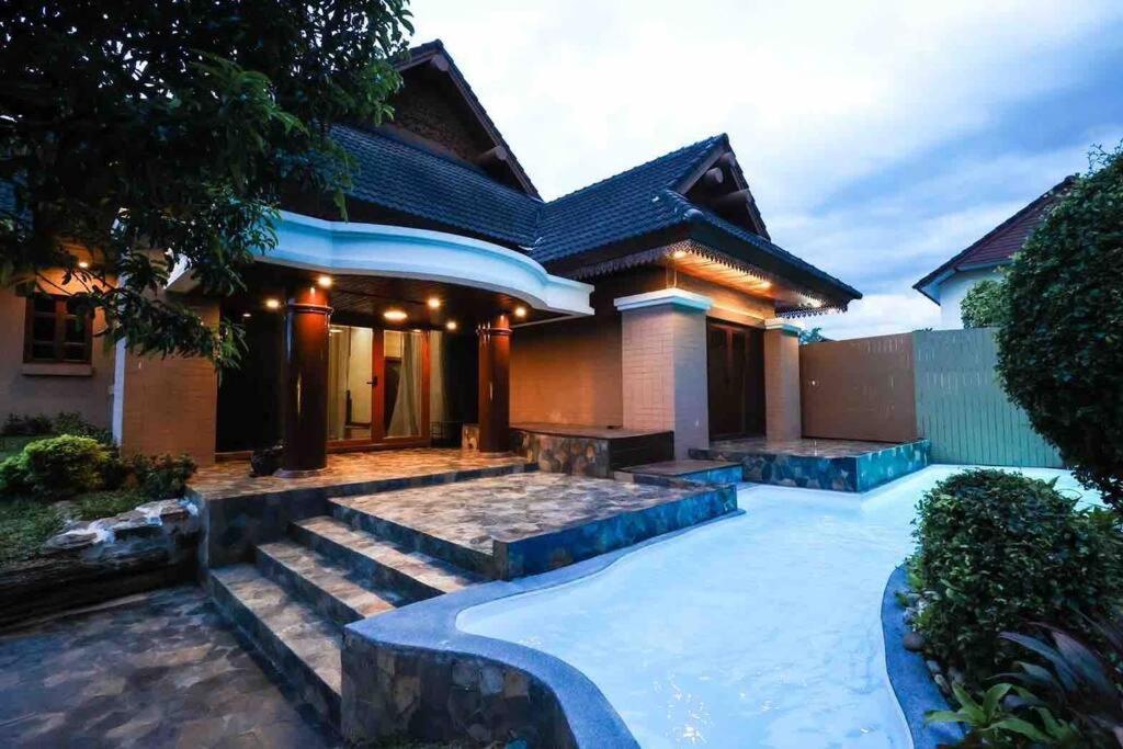 Chamber' 64 Private Pool Villa *