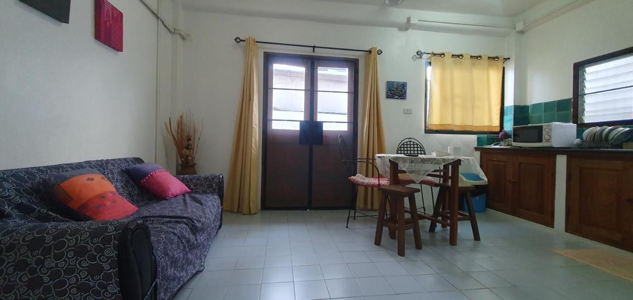 Singharat In The Old Apartment Chiang Mai