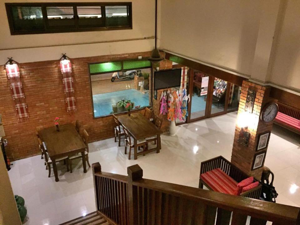 Chan Chiangmai House Bed & Breakfast