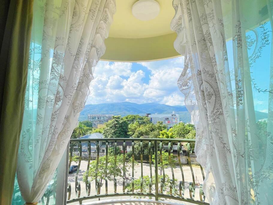 641 Mountain View 2 Minutes Walk To One Nimman Maya Apartamento Chiang Mai
