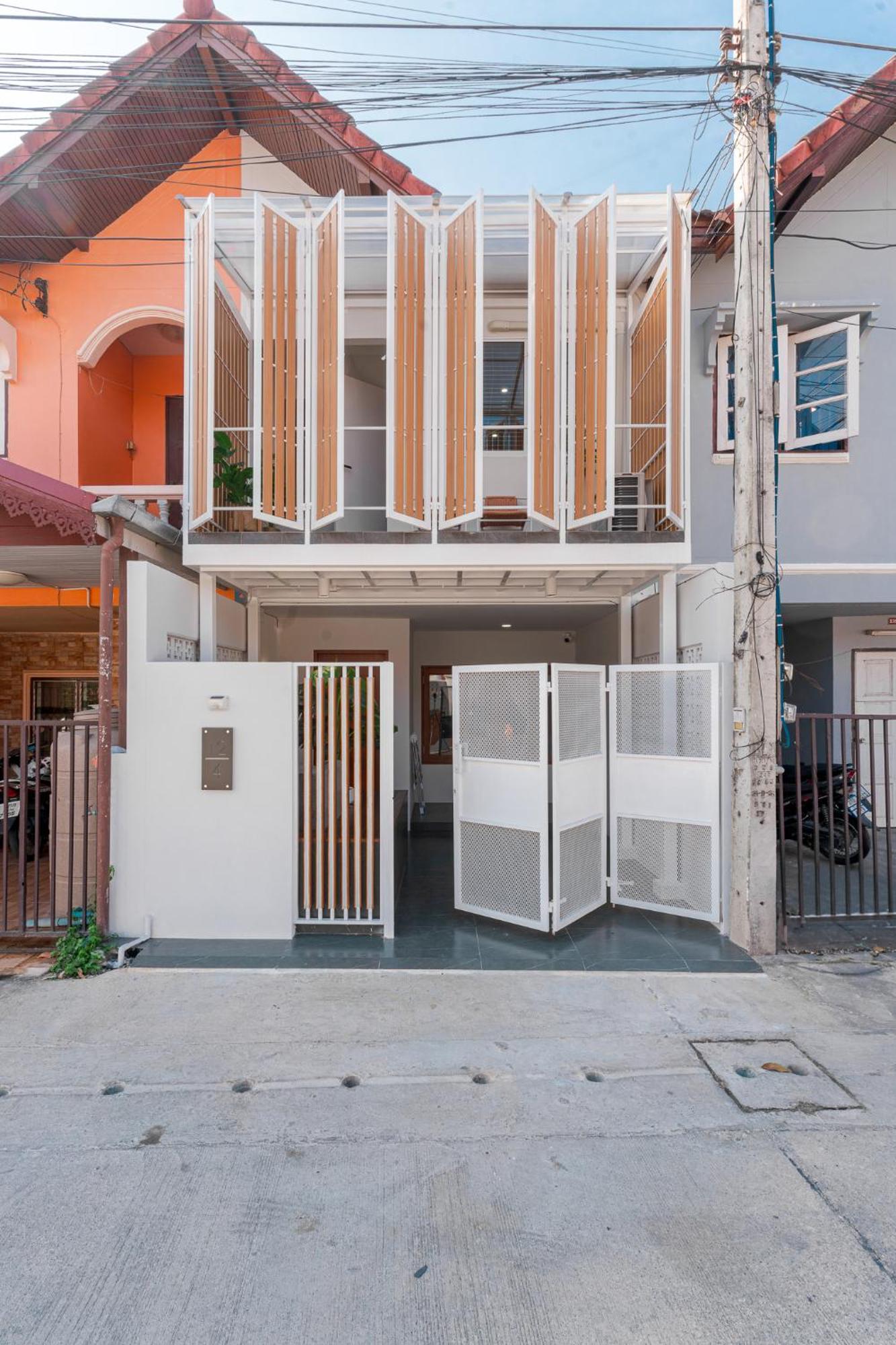 Apartment Modern Style Townhome /2br Near Cnx Moat *