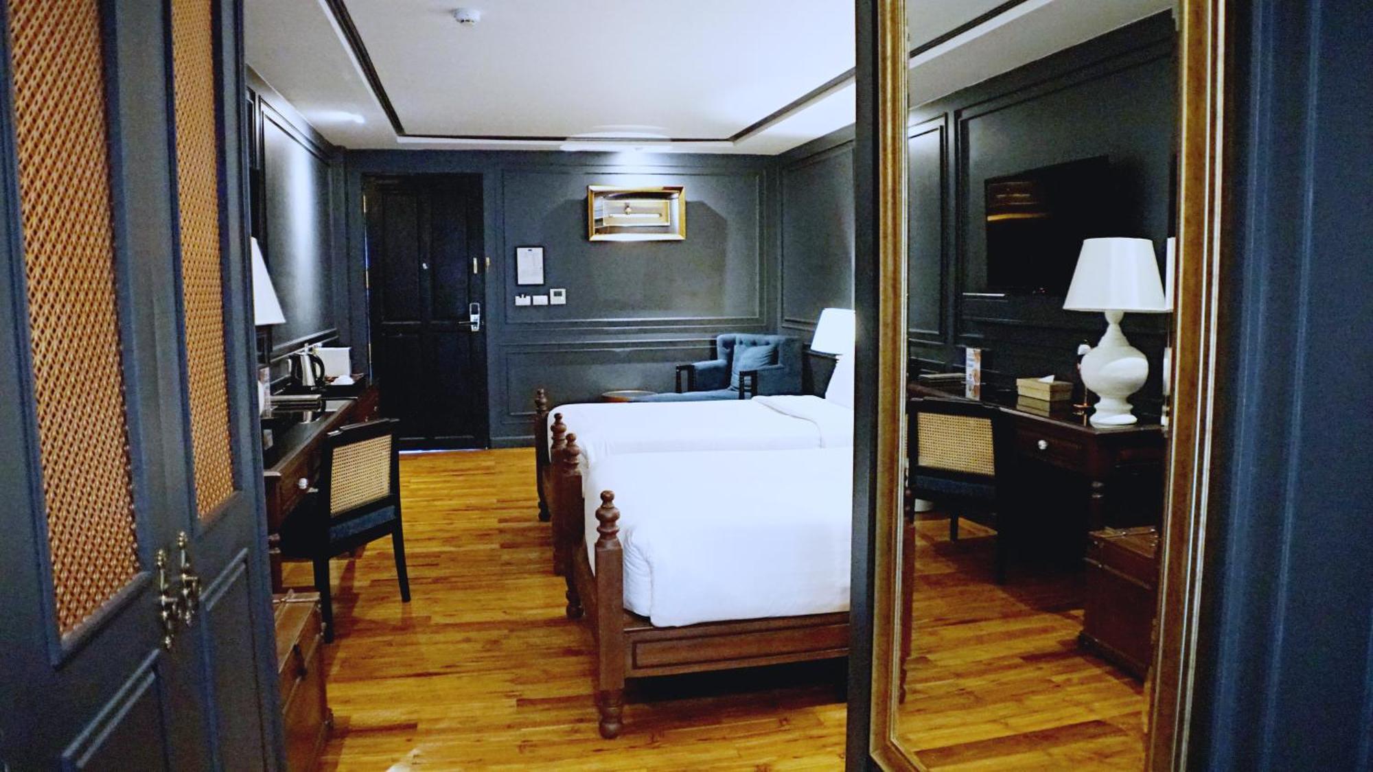 Buri Sriping Riverside & - Sha Extra Hotel