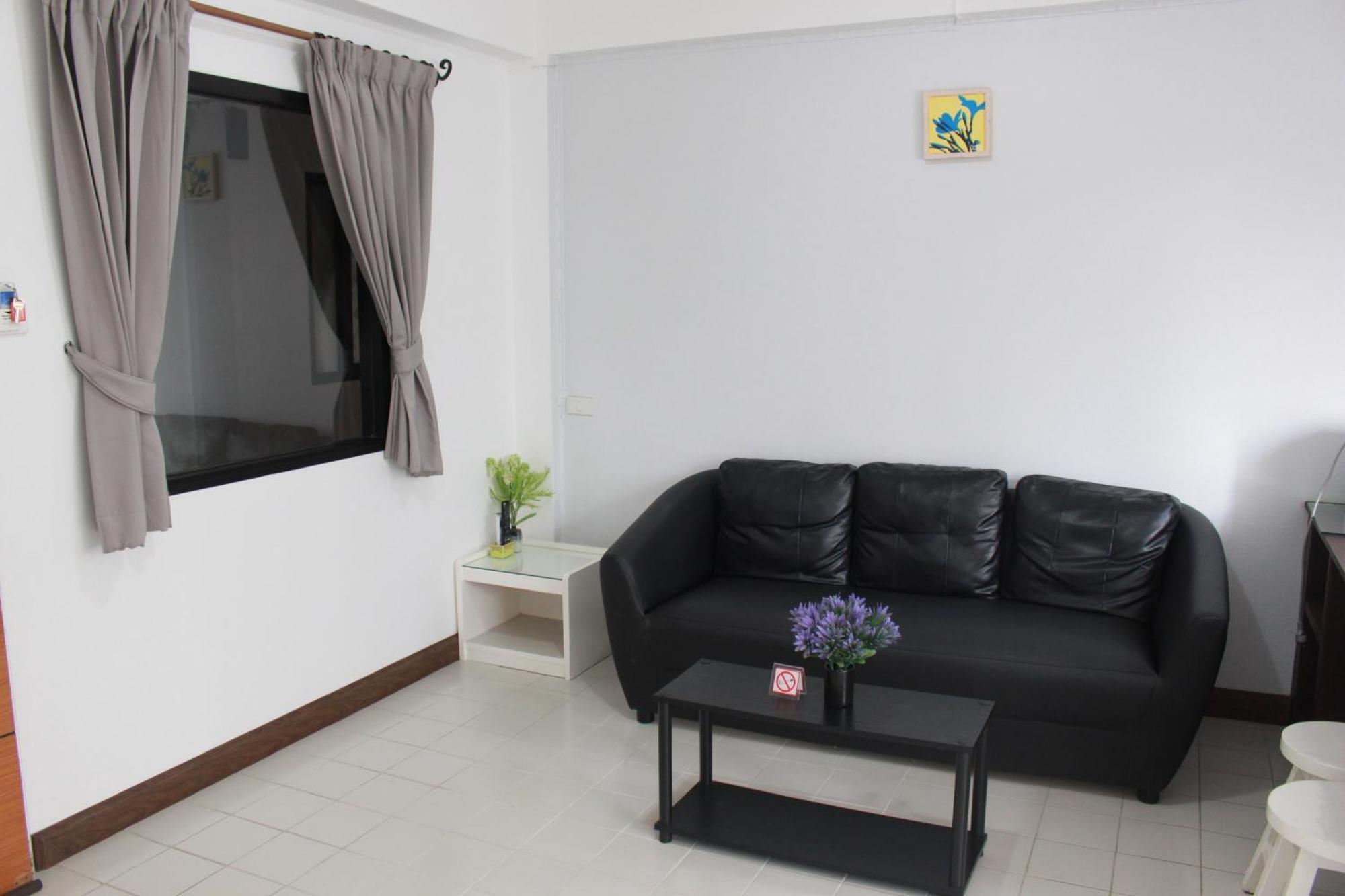 Inn Shan Boutique