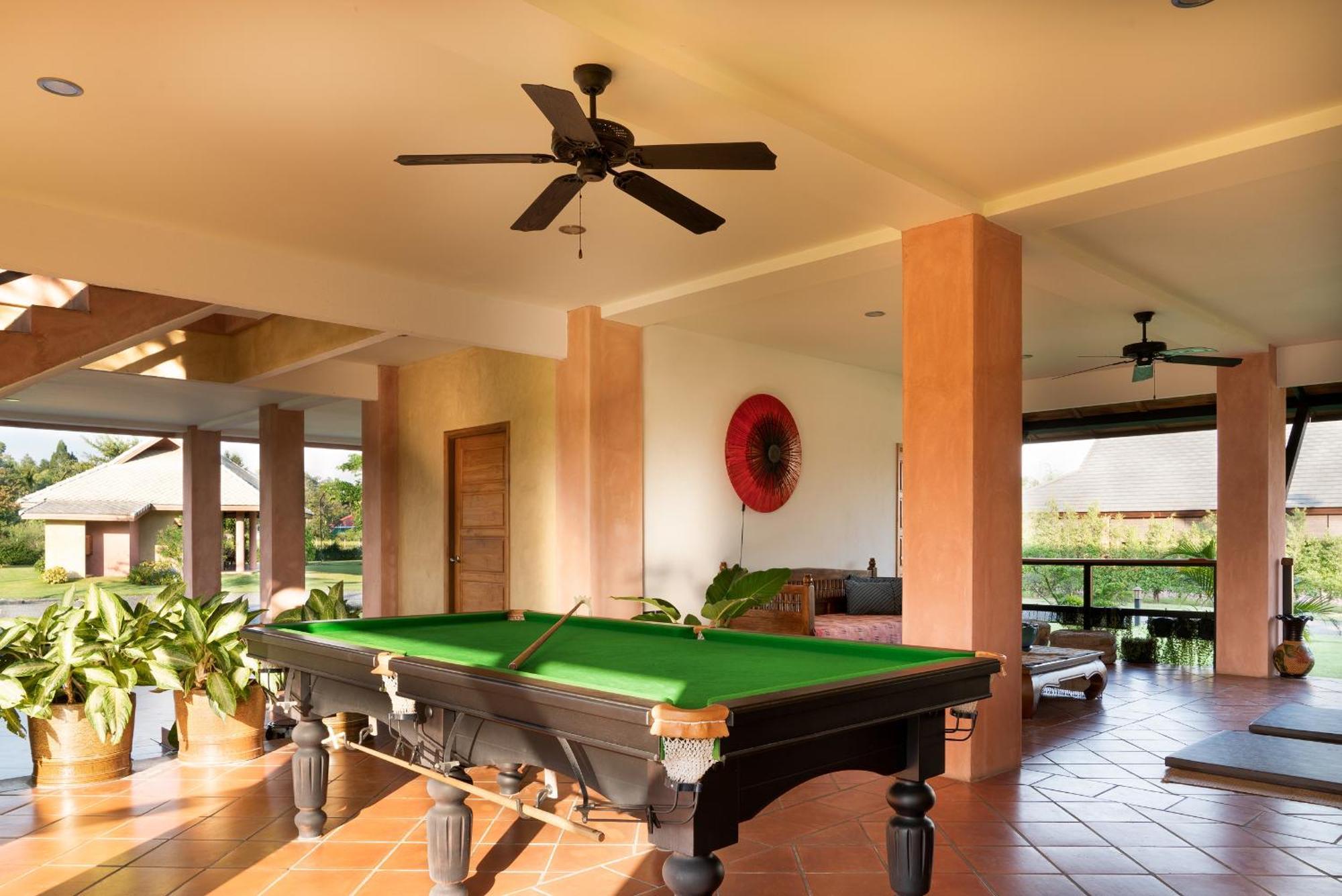 Villa Chalala With Bio-pool & Sala! *