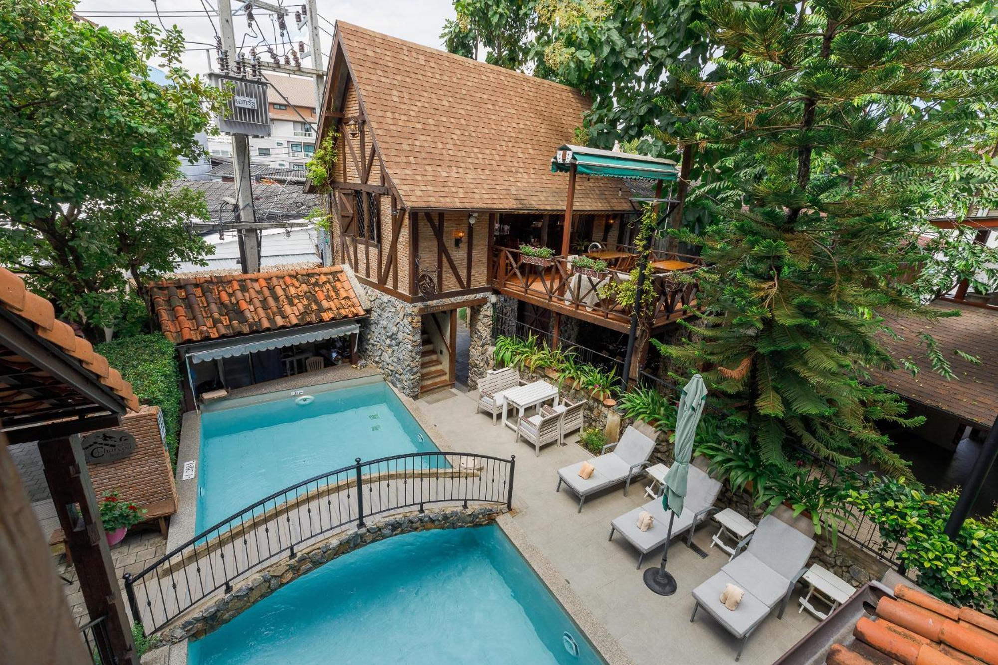 Le Charcoa Hotel 4*
