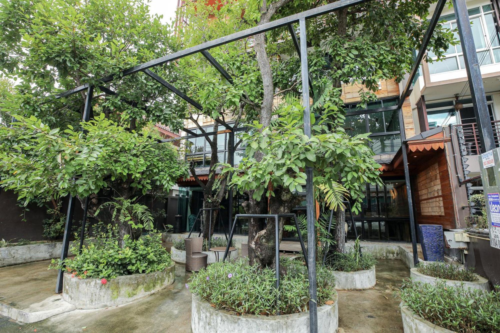 Arbor's House *