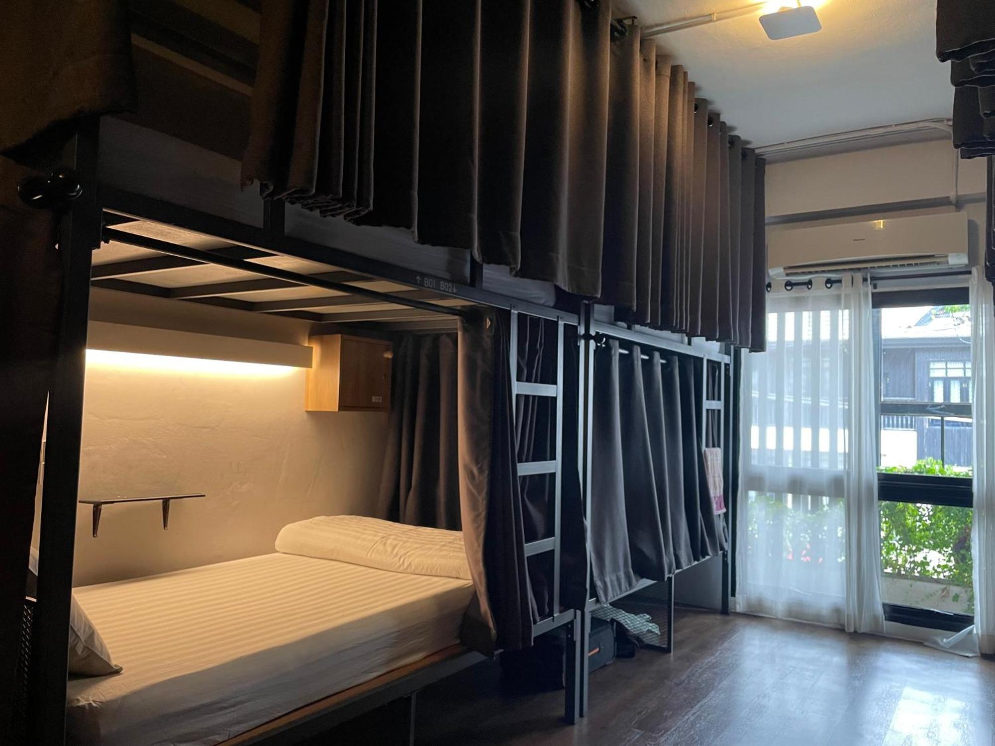 Hobnob (adults Only) Albergue