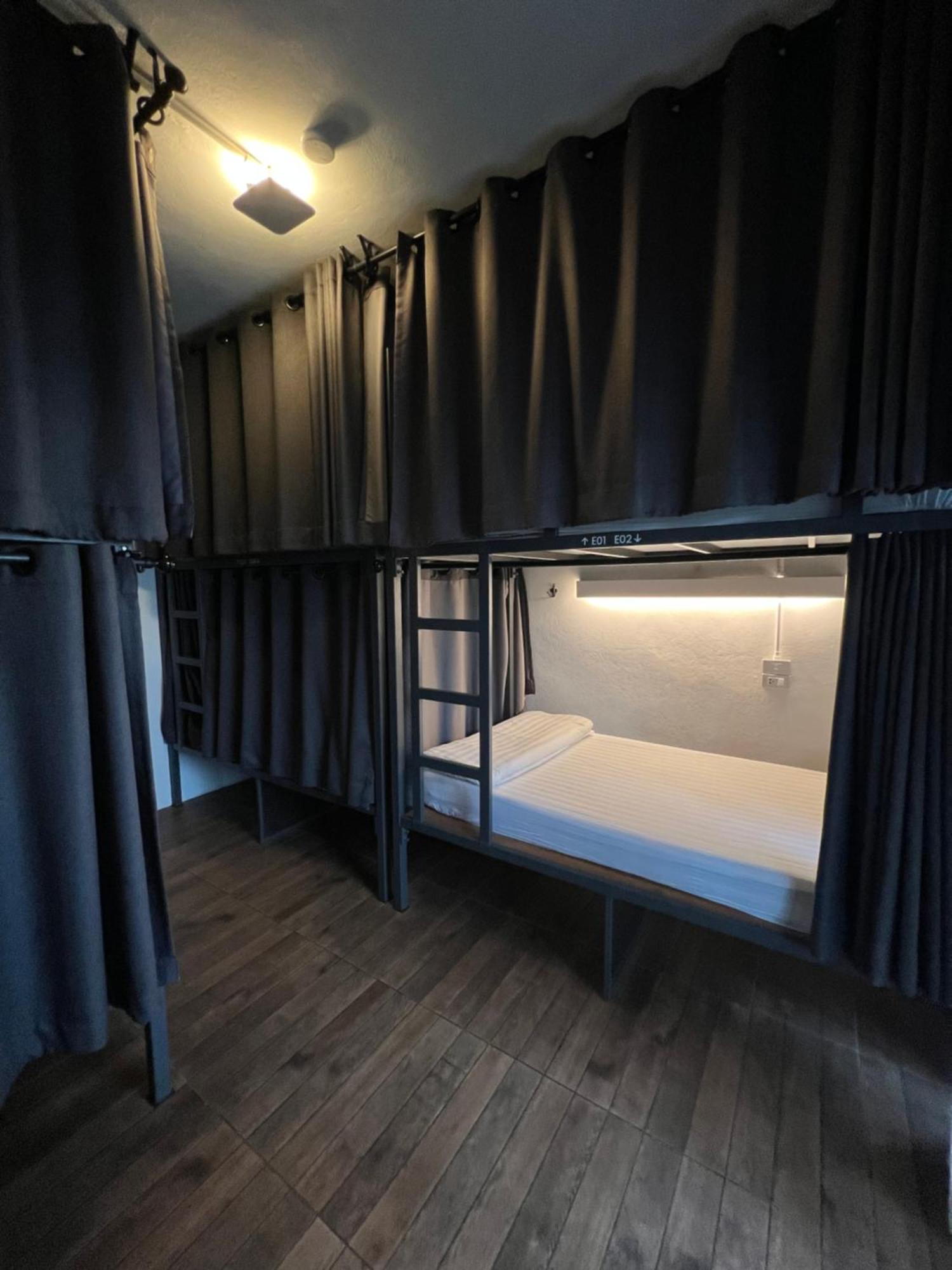 Albergue Hobnob (adults Only) *