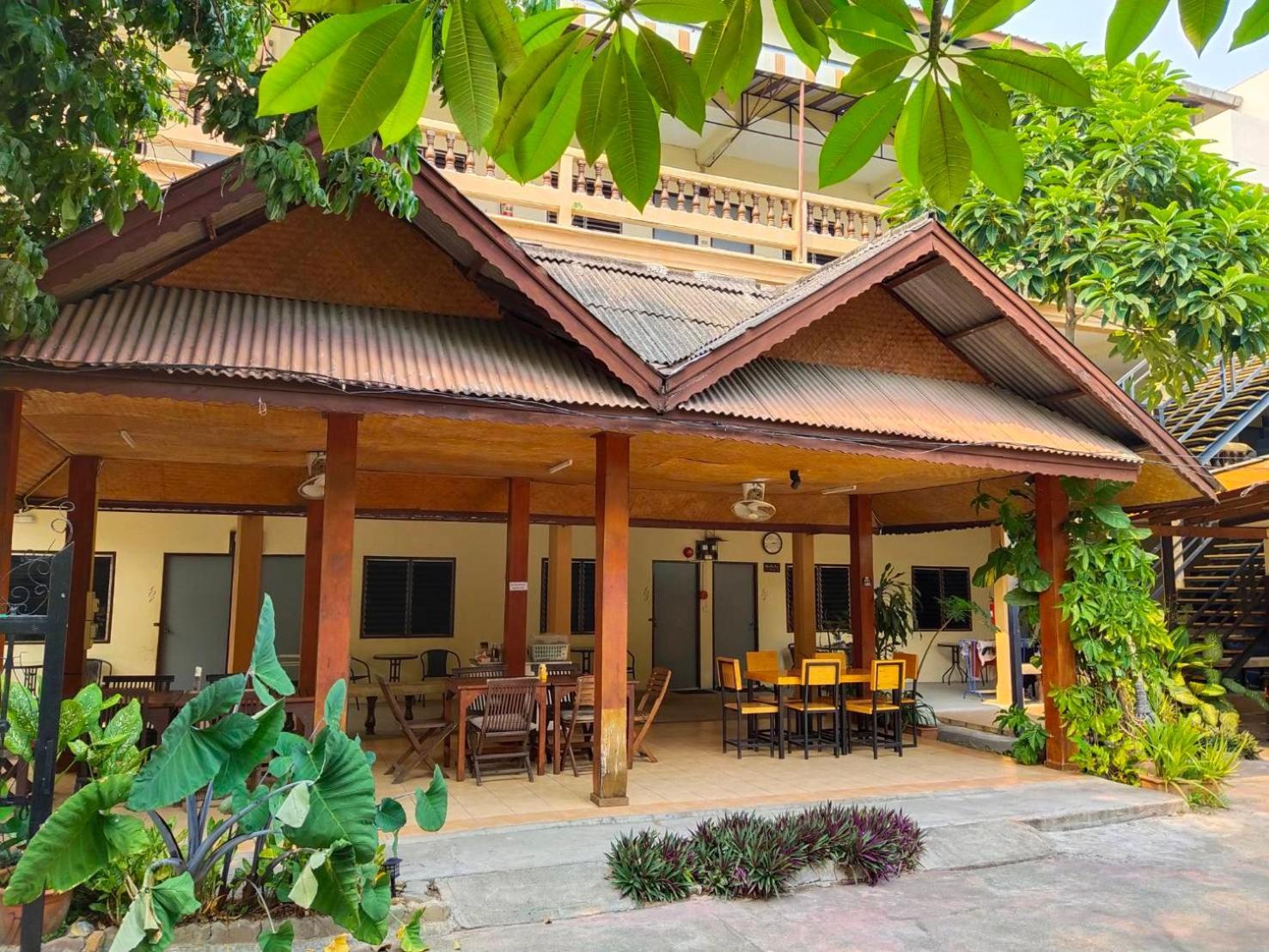 The Shire * Chiang Mai