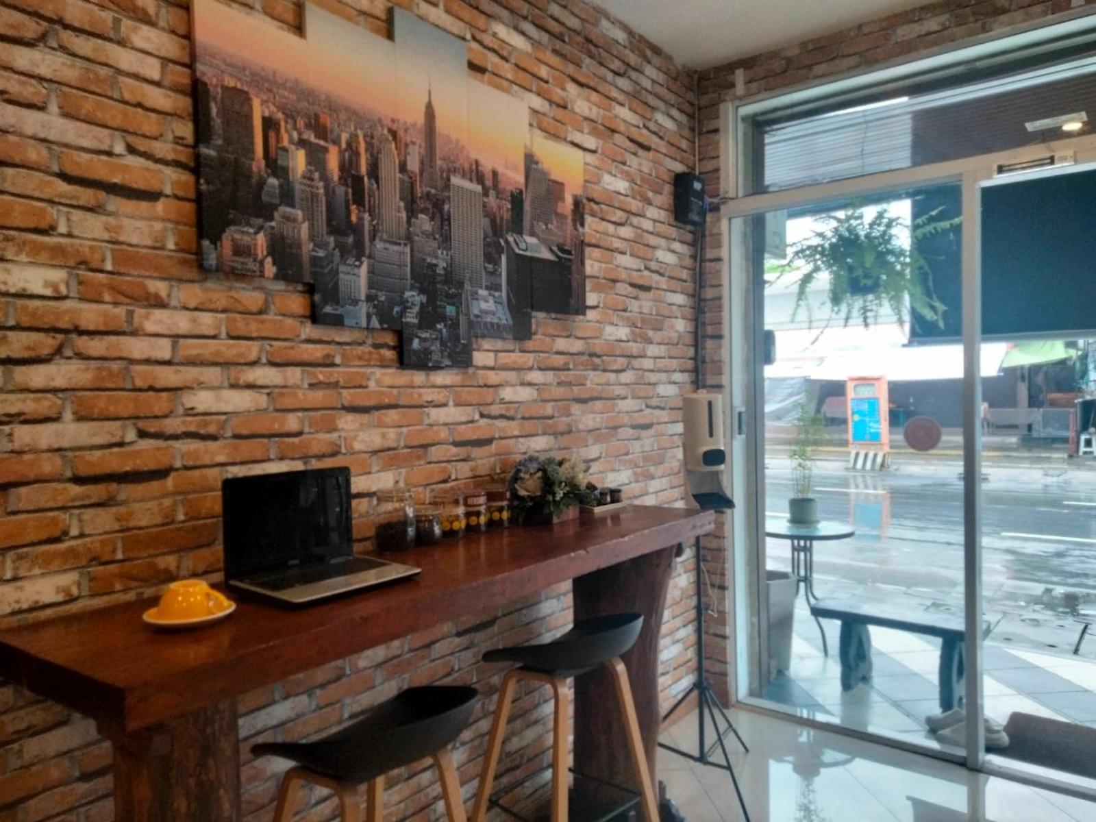 Chaiyee Coffee Hostel Chiang Mai