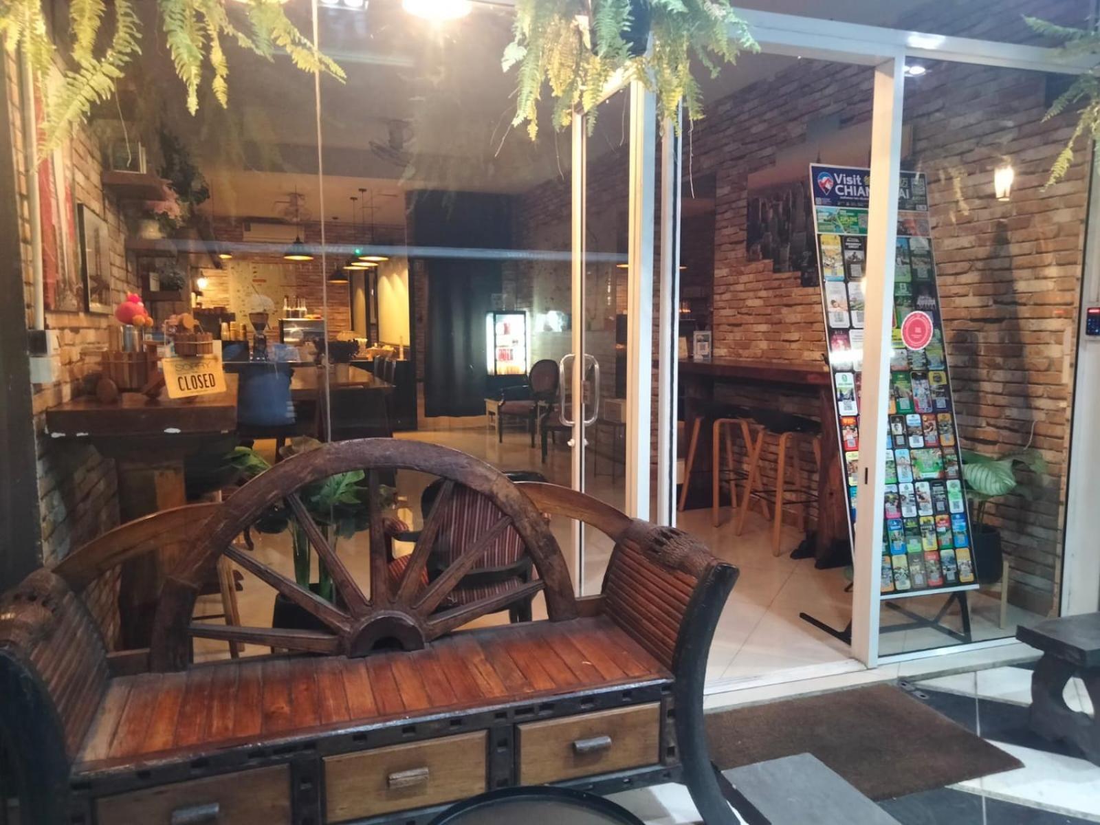 Chaiyee Coffee * Chiang Mai