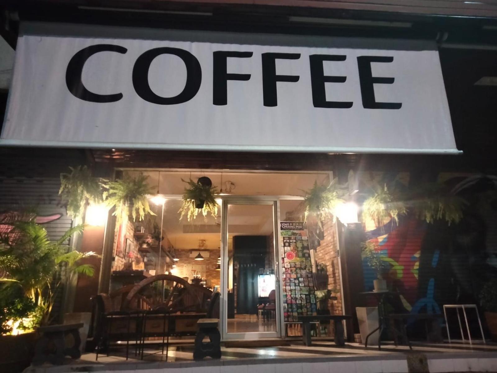 Chaiyee Coffee Hostel Chiang Mai