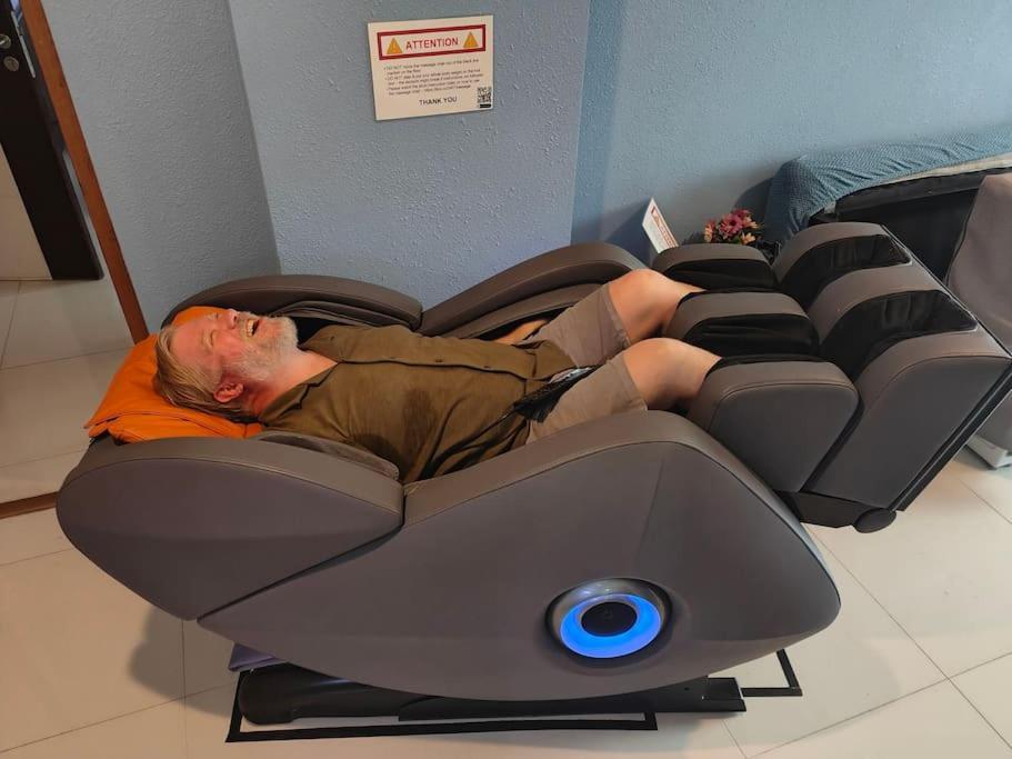 Family With Massage Chair Apartment