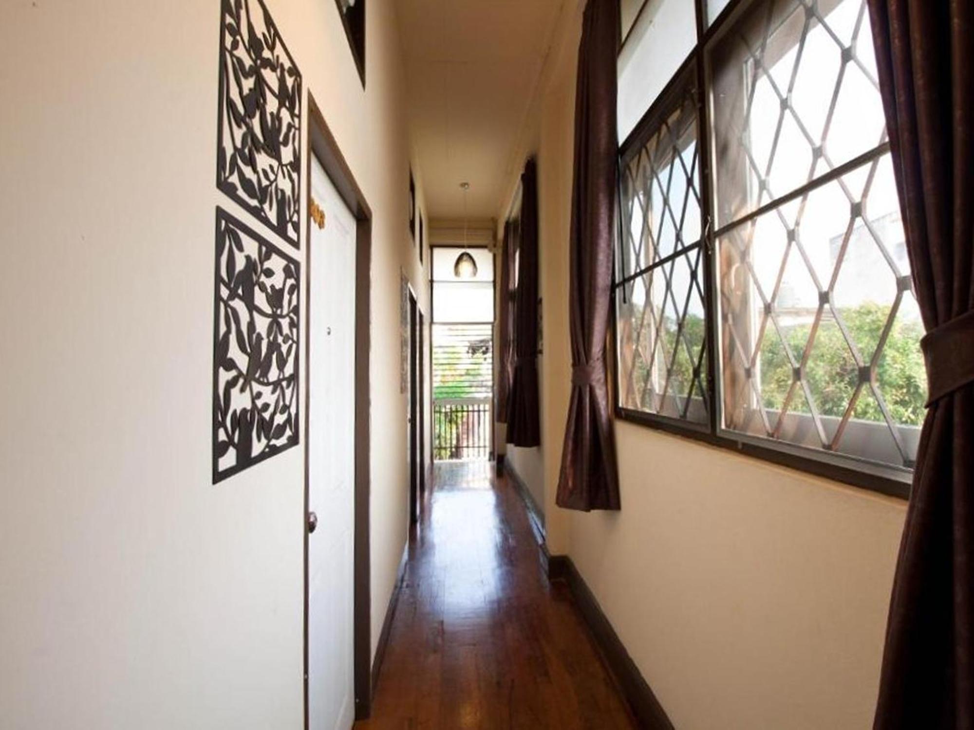 Hostel Ashi Poshtel *