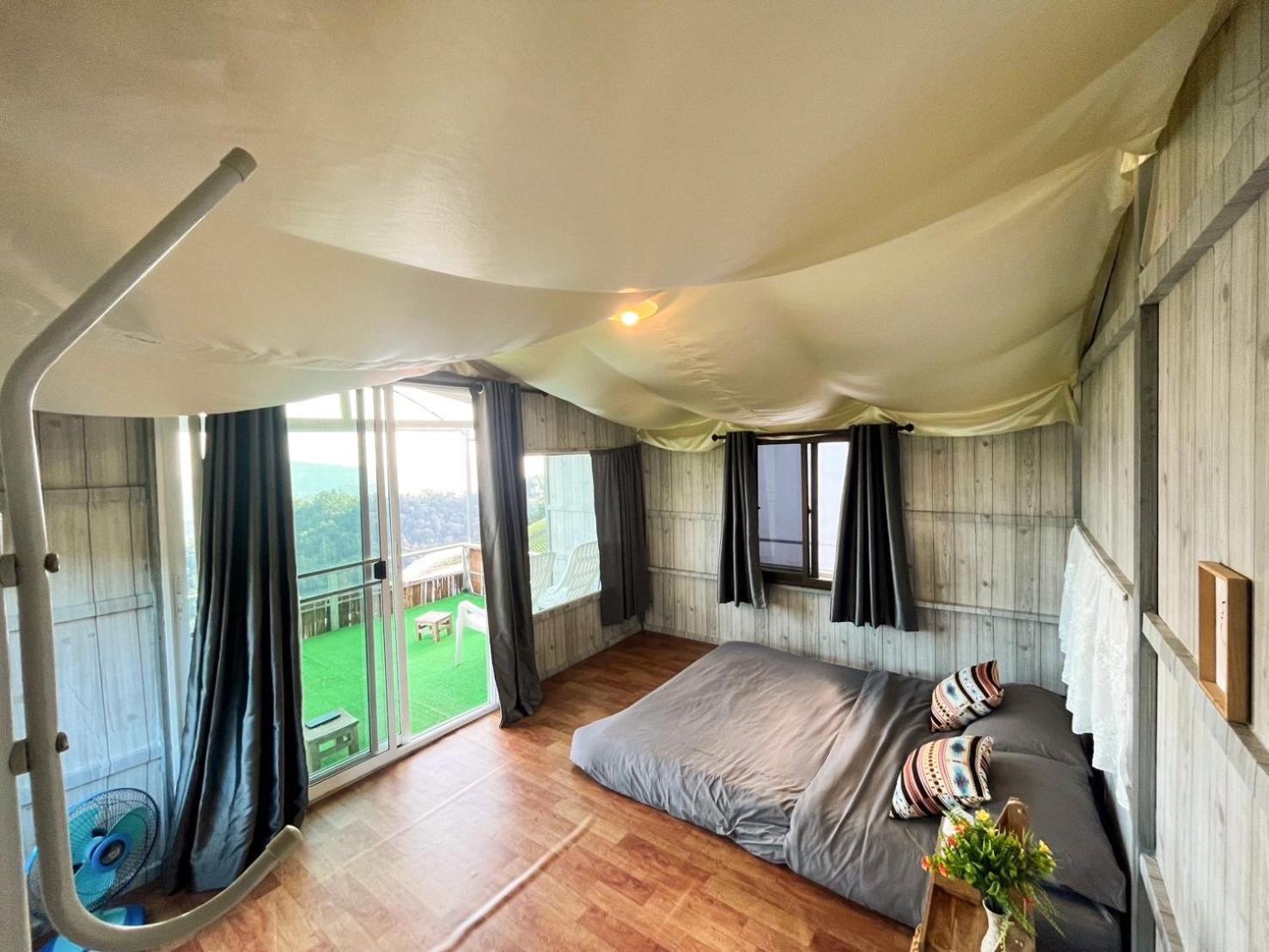 ชูชัยฟาร์มสเตย์ ม่อนแจ่ม Luxury tent *