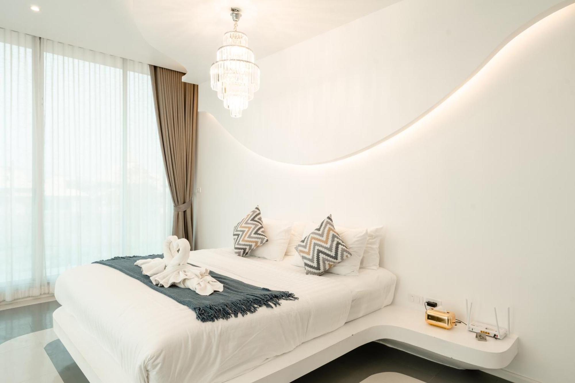 Charming Pool With Breathtaking View Vila Chiang Mai