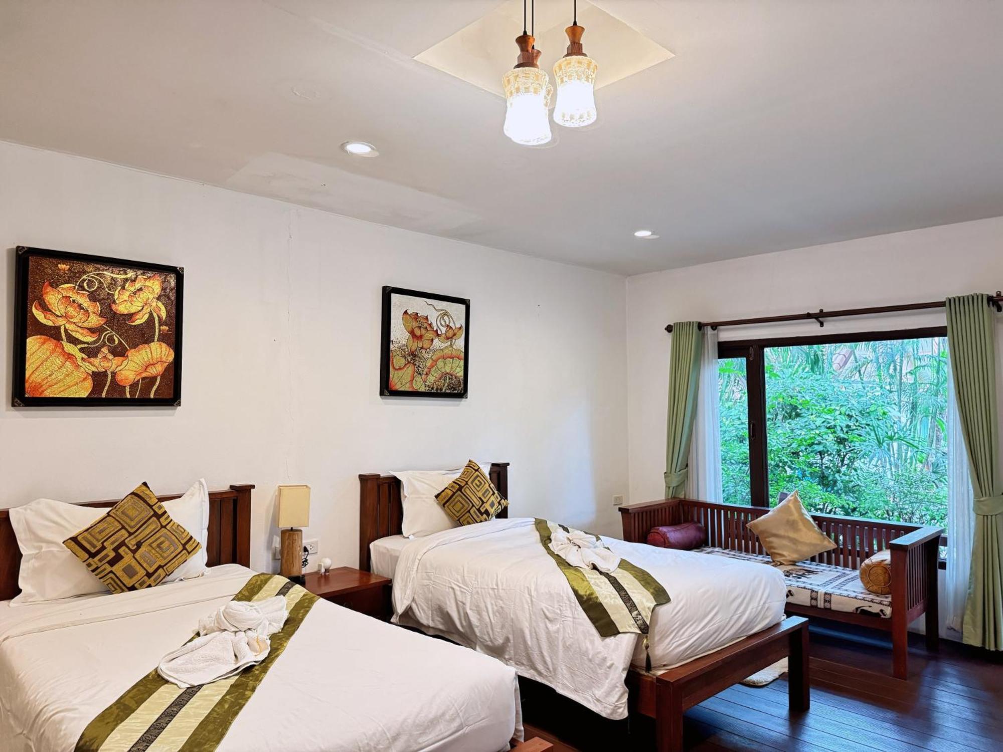 E-outfitting Boutique 4* Chiang Mai