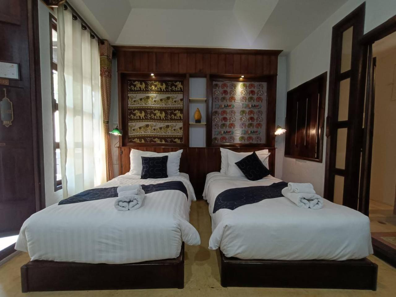 Cheva Gallery Boutique Chiang Mai