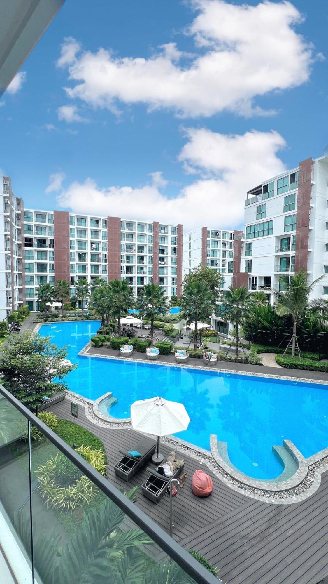 1 Bedroom Luxury In Near Festival Appartement