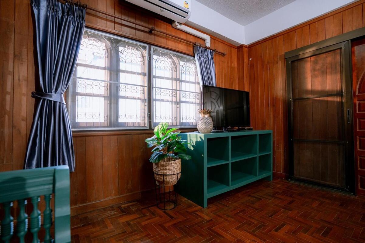 3br Cosy In Chiangmai With Public Pool