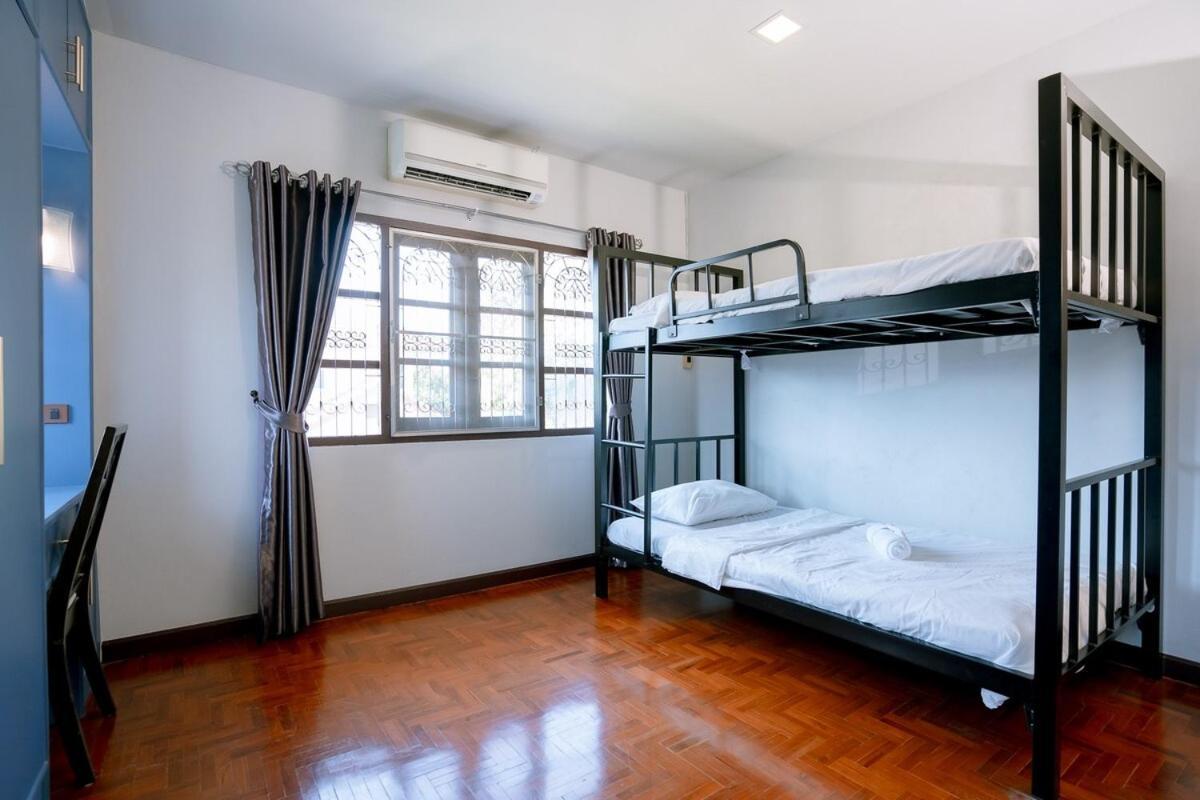 3br Cosy In Chiangmai With Public Pool Holiday home
