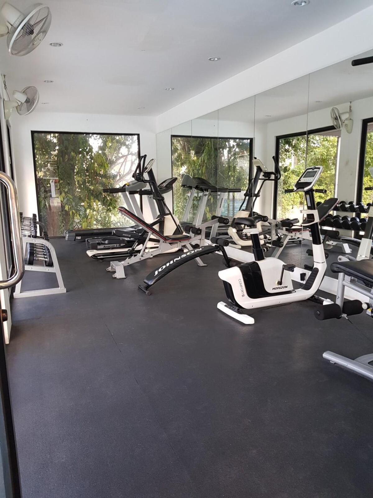 3br Cosy In Chiangmai With Public Pool