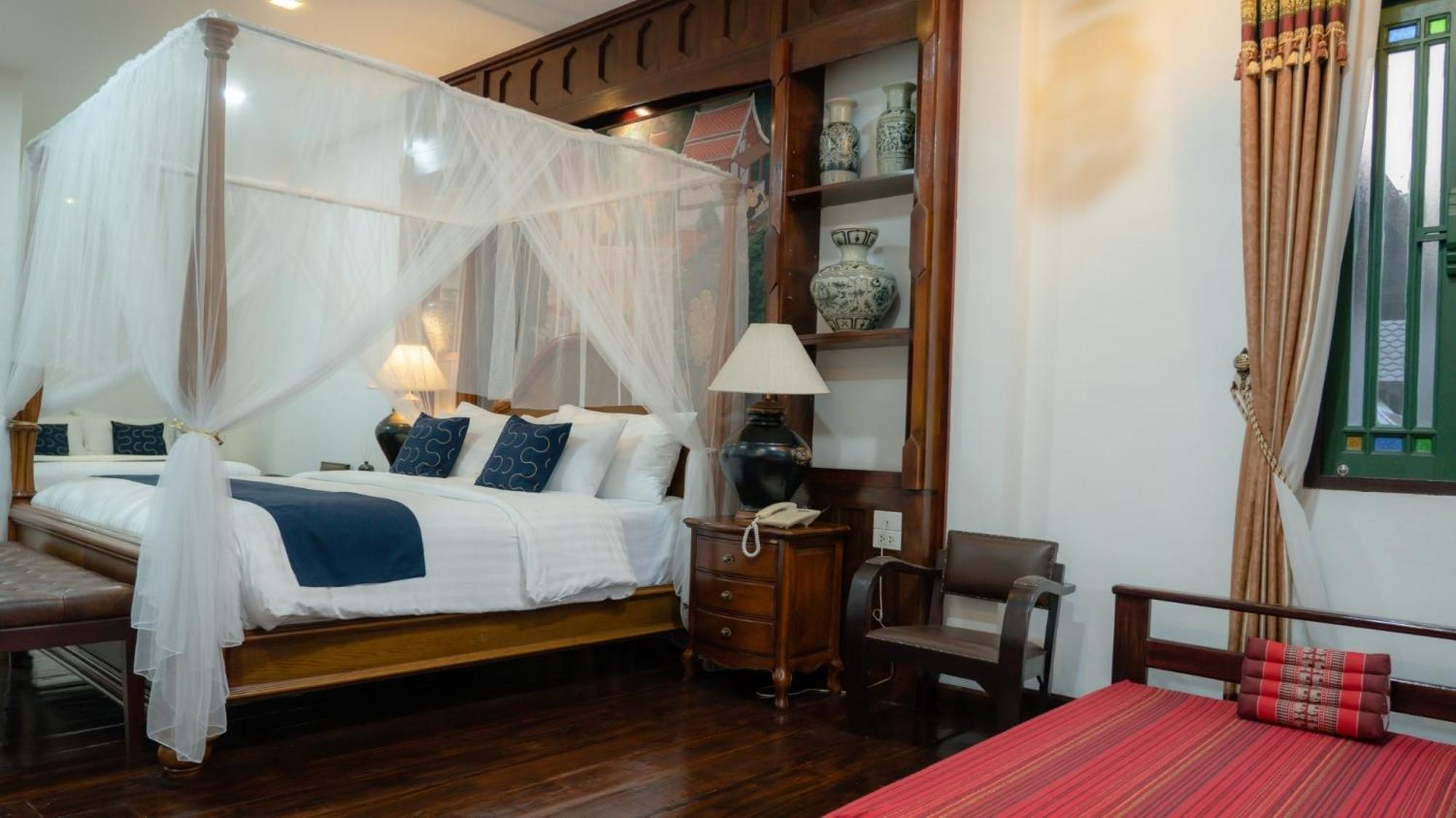 Cheva Gallery Boutique Hotel