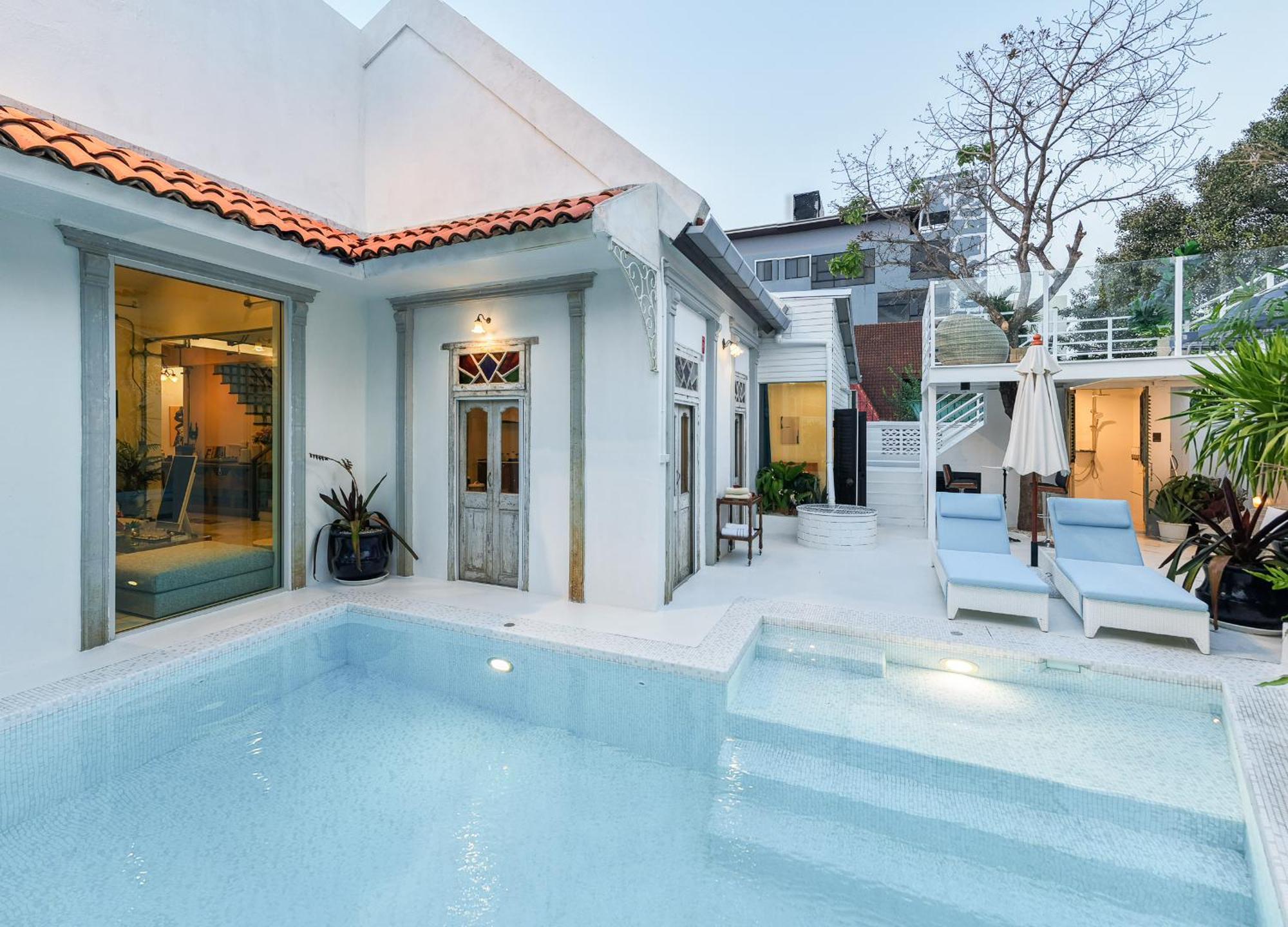 Santitham Pool Villa Chiang Mai