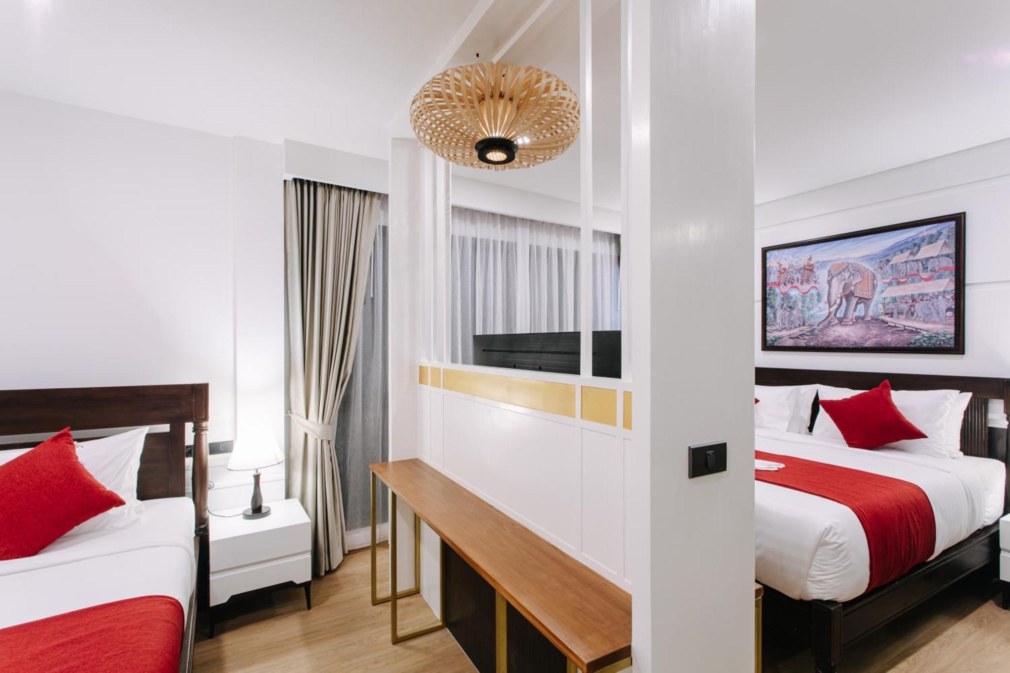 The Experience Walking Street 4*