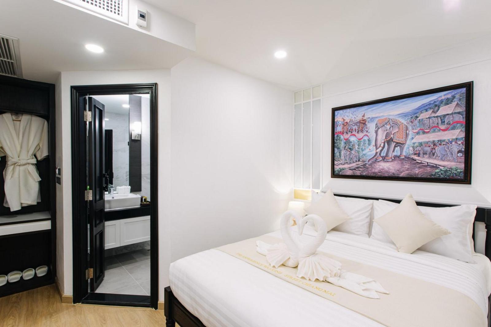 Hotel The Experience Walking Street Chiang Mai