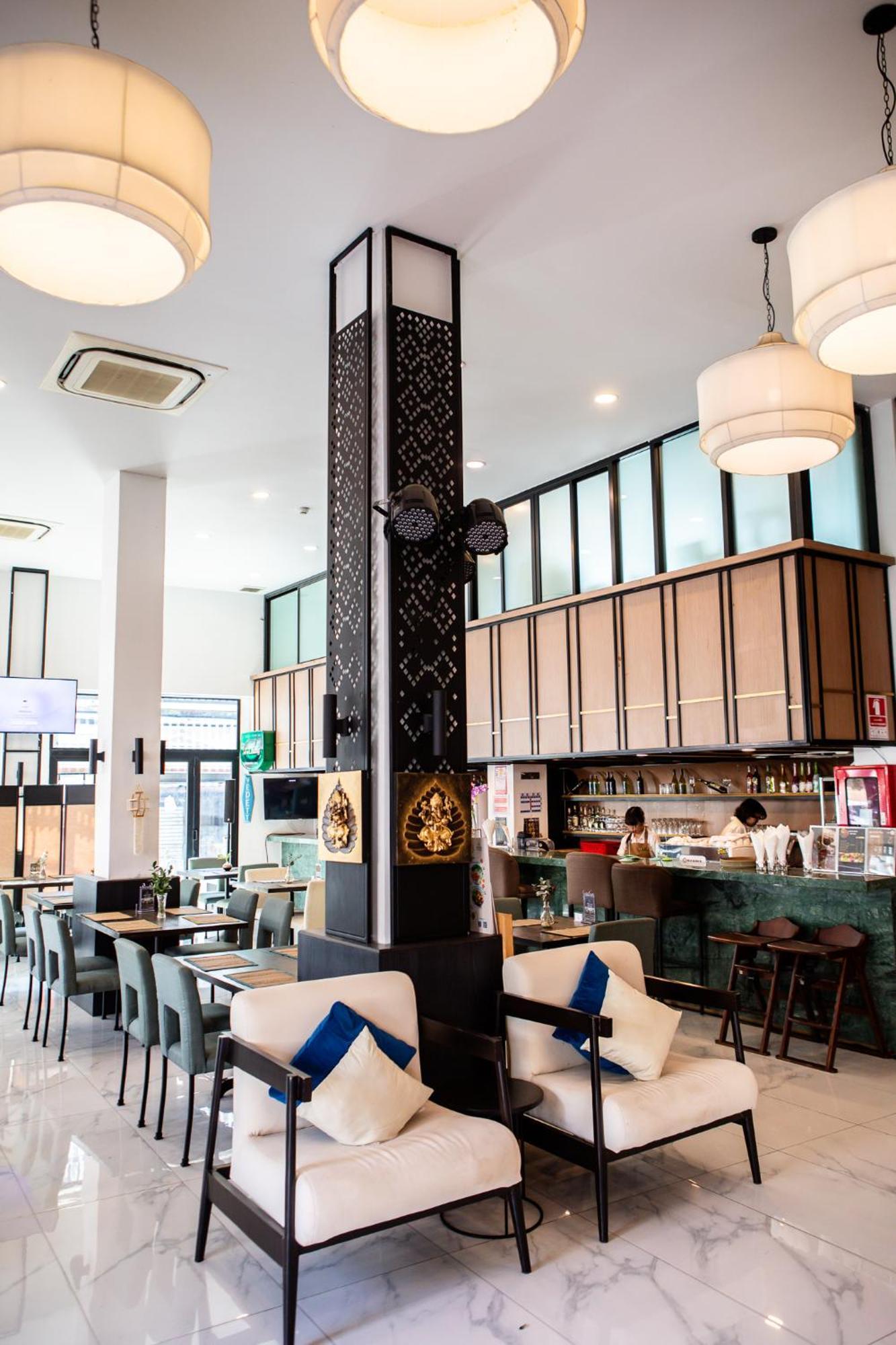 The Experience Walking Street Hotel