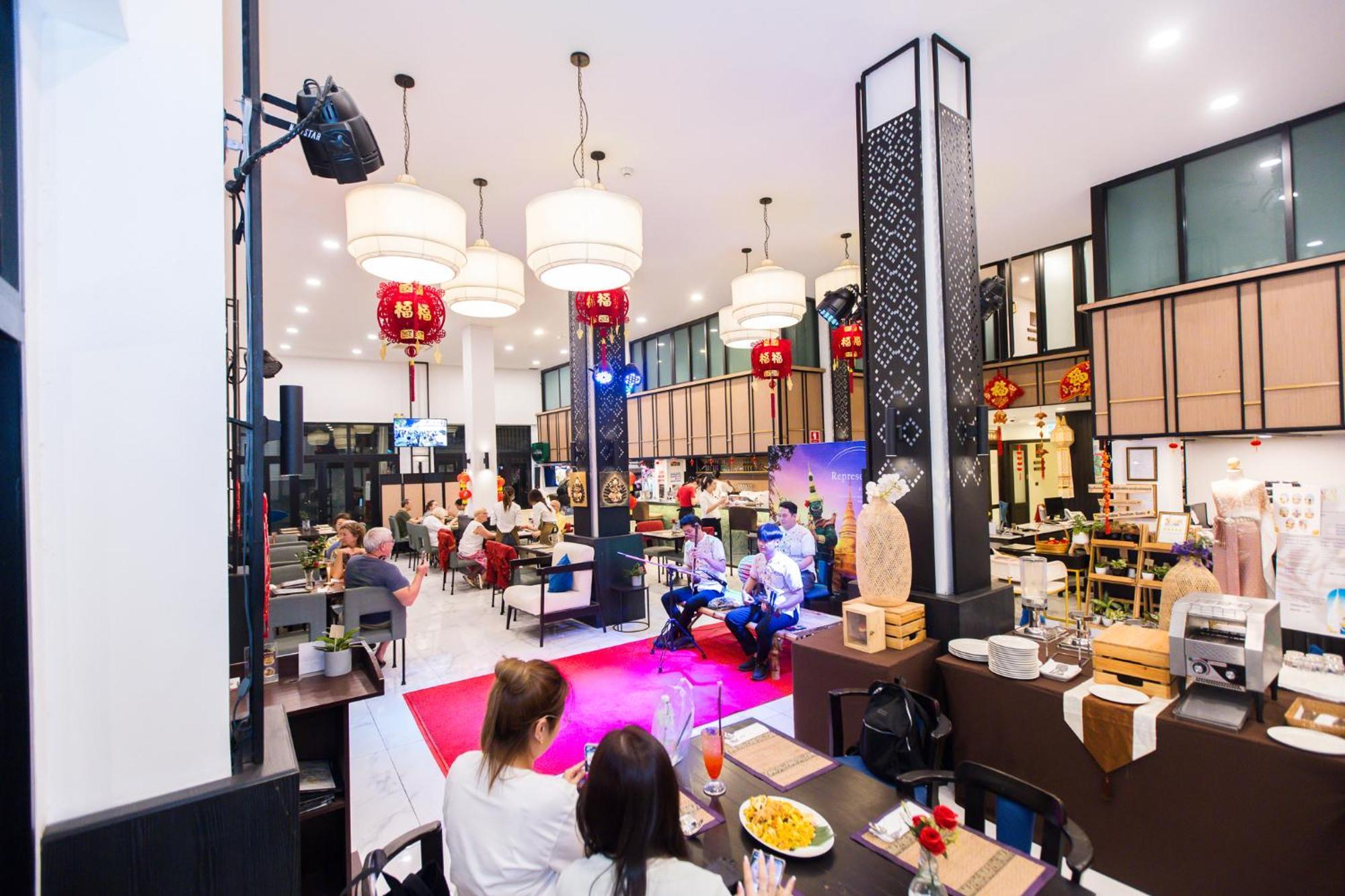 Hotel The Experience Walking Street 4*