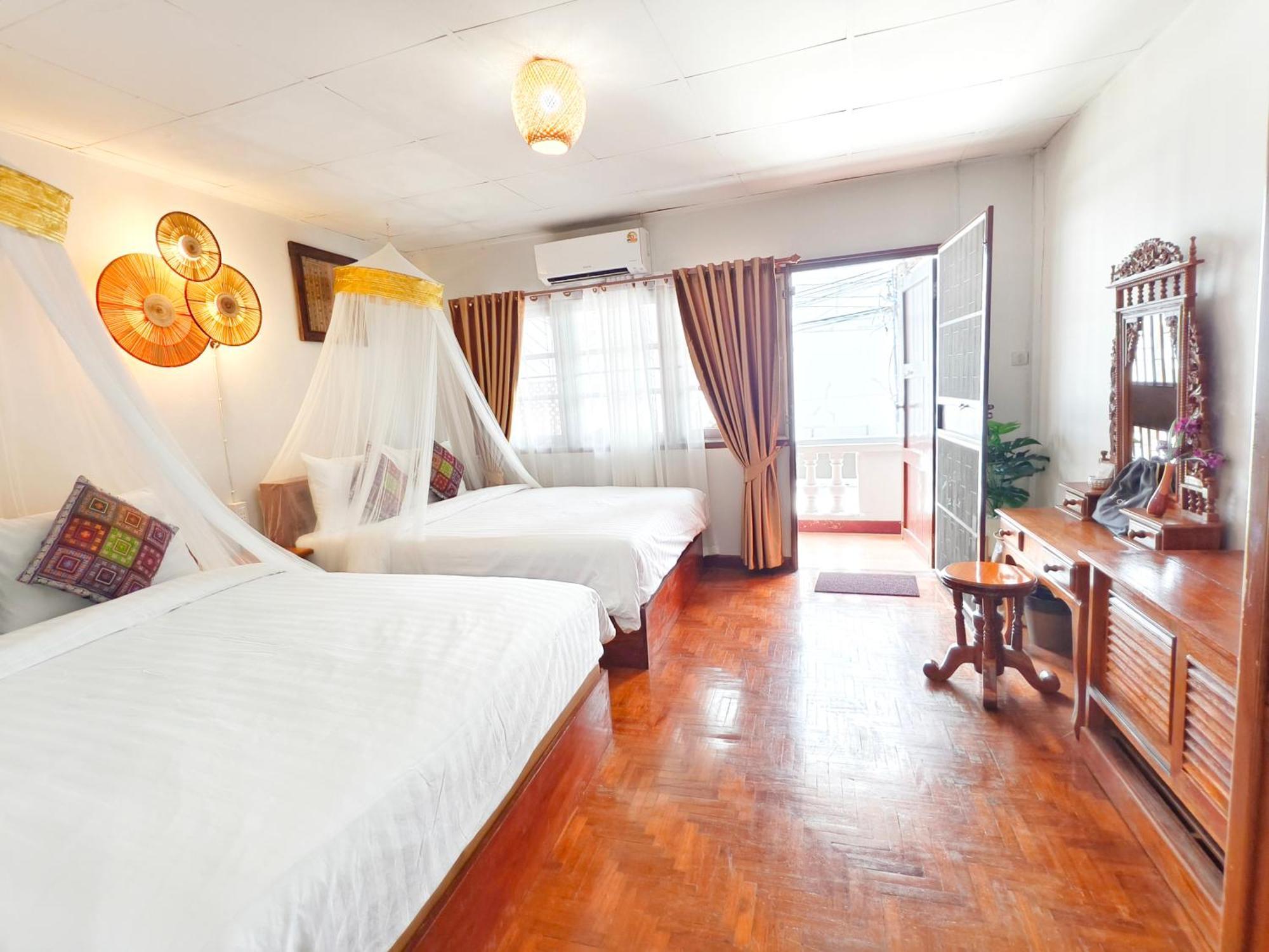 Holiday home Aphilapa House *