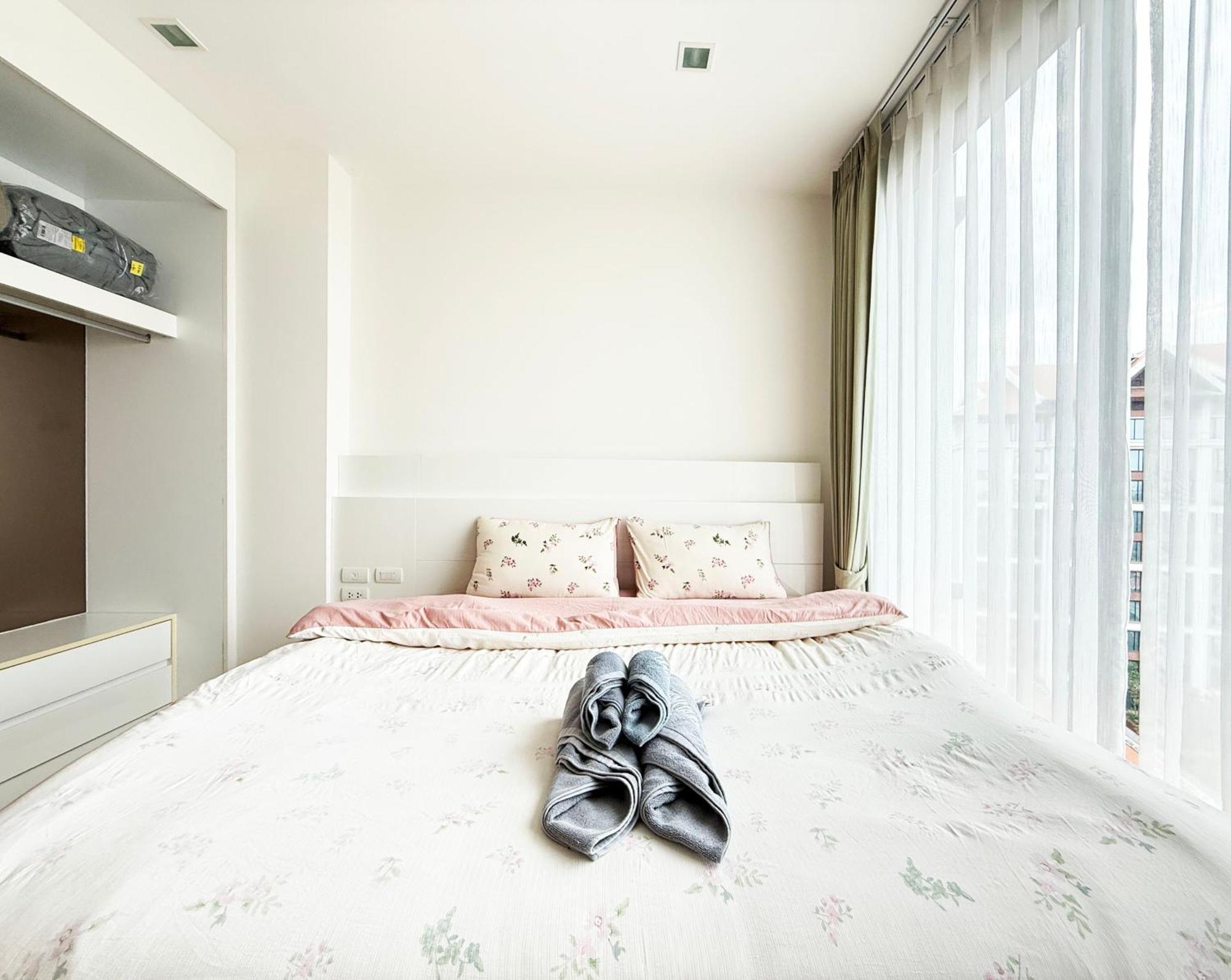 The Astra 2bedroom 65sqm,close Night Bazaar And Old Chiang Mai
