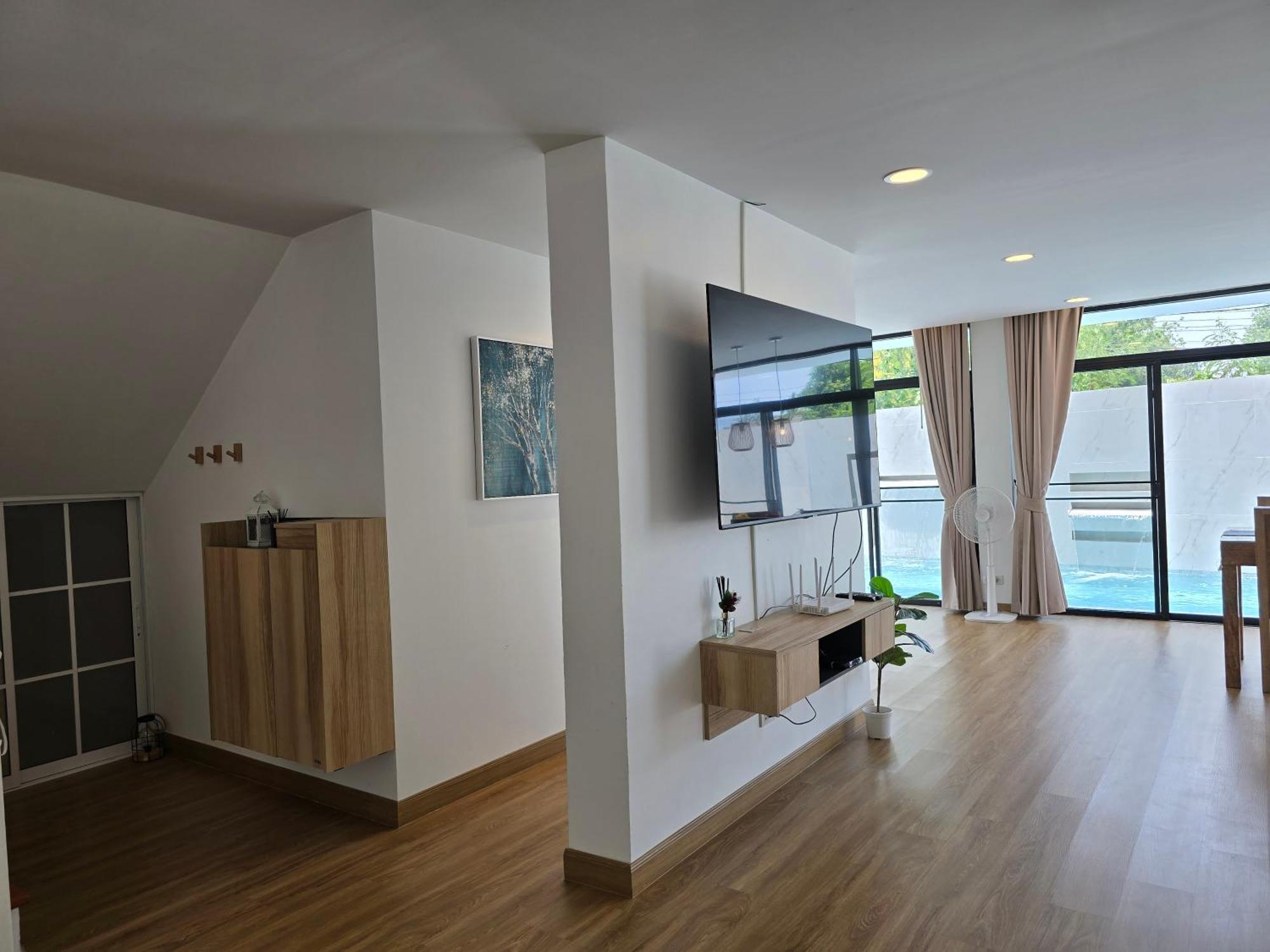 Modern Private Pool