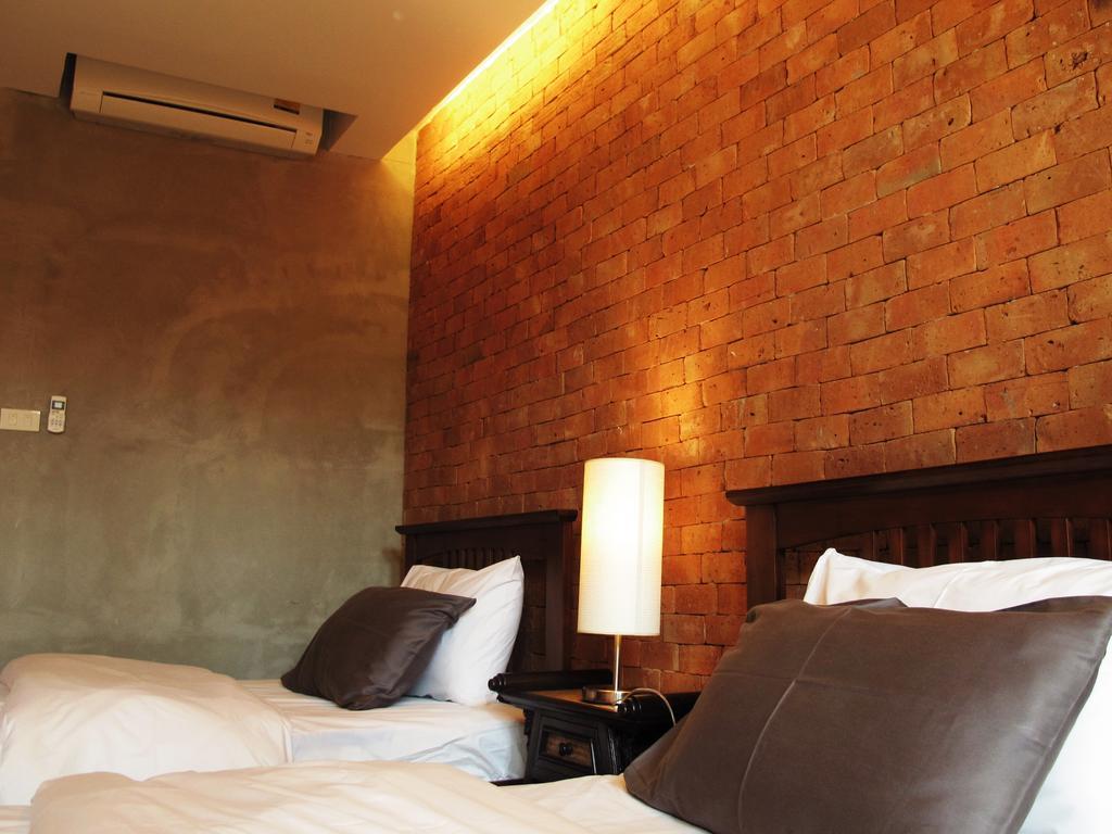 Guest house The White Elephant Chiang Mai