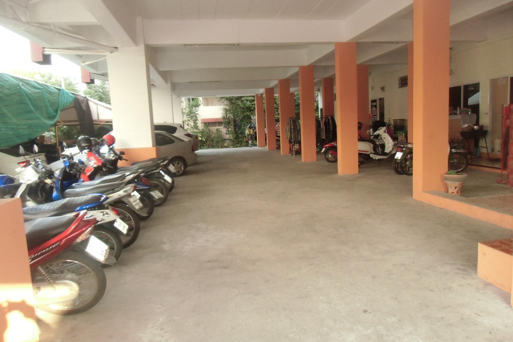Guest house Chanaporn Place