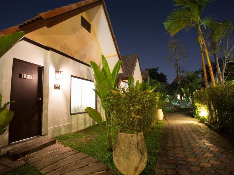 E-outfitting Boutique Resort 4*