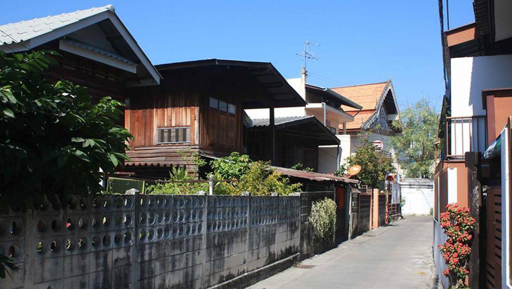 Tiger House