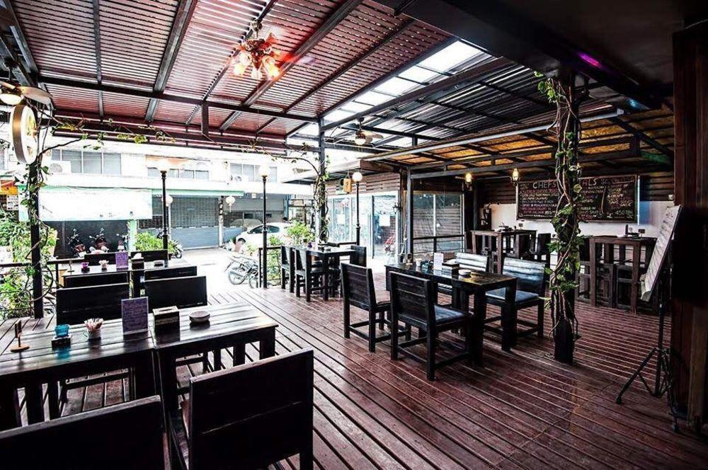 Basic Line @ Loikroh Hotel Chiang Mai