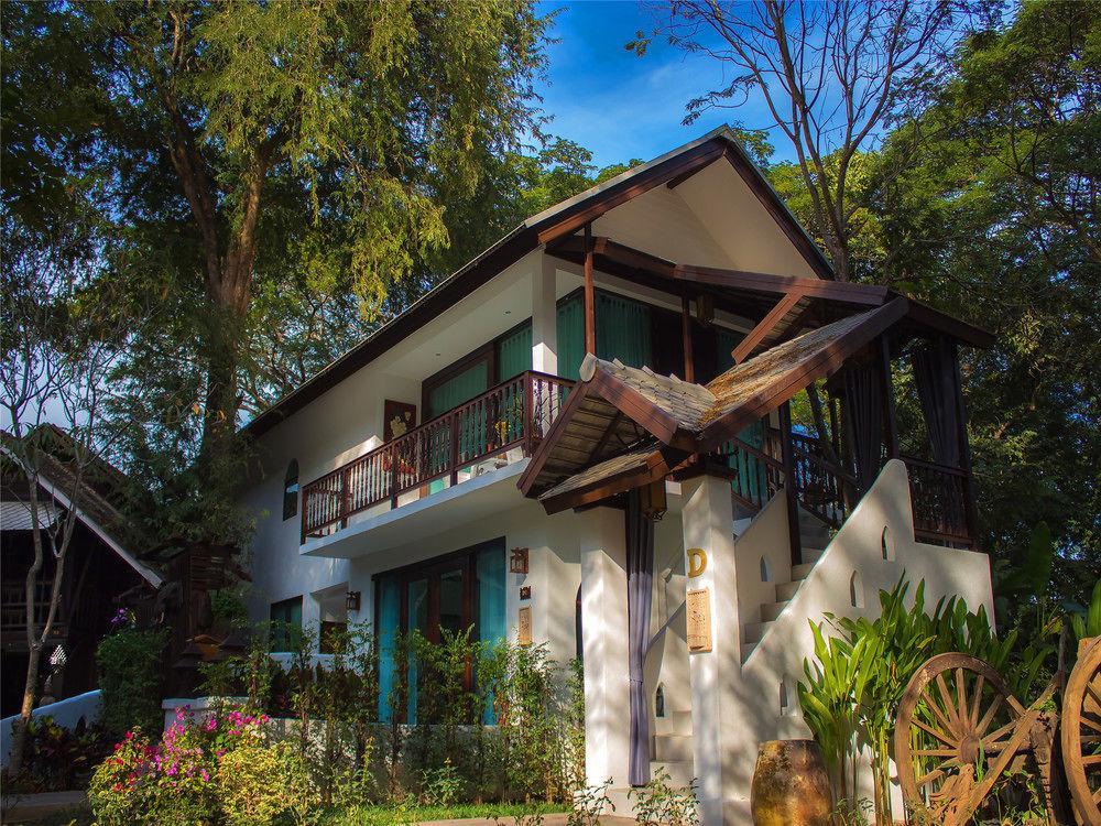 E-outfitting Doikham Resort 4*