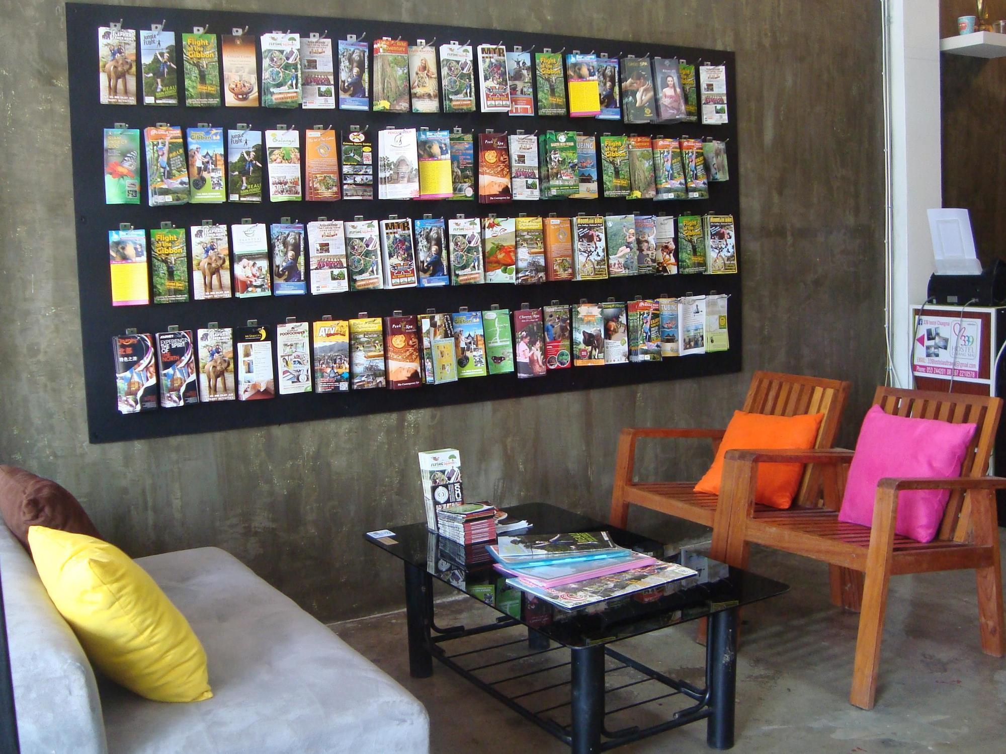 Zz Hostel *