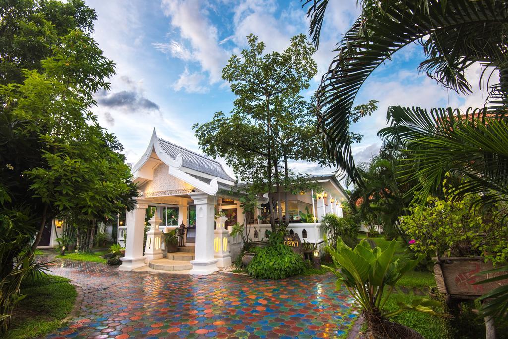 E-outfitting Boutique Chiang Mai