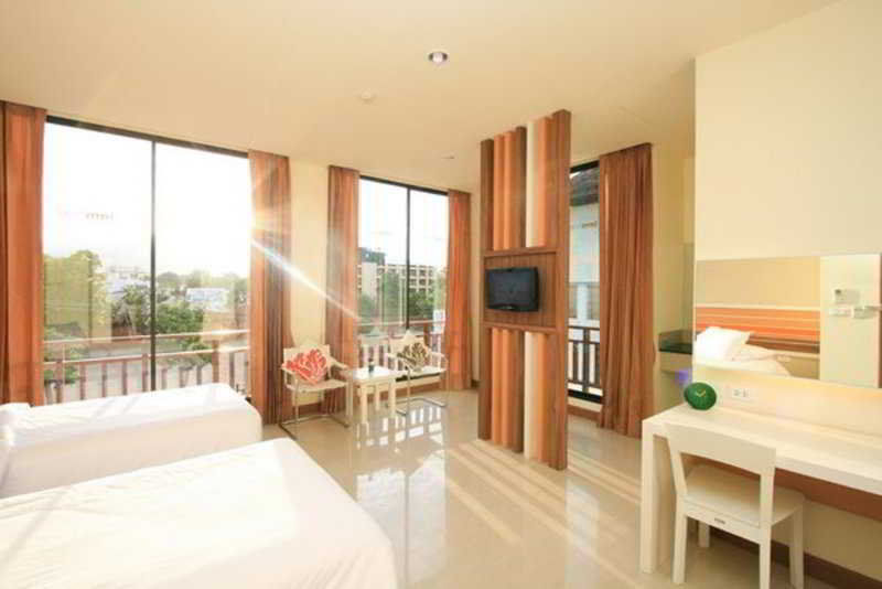 Imm Thaphae Hotel